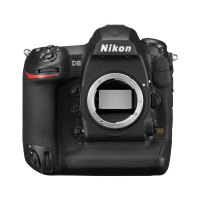 Nikon D5 Body 20,8MP, mit 2x Akku